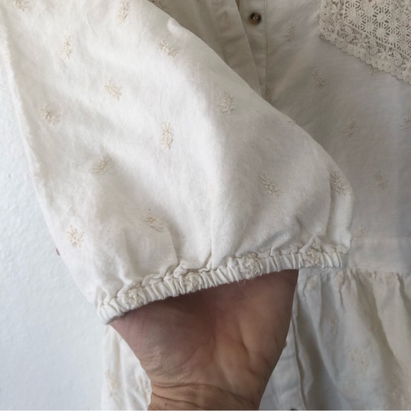 Zara Button Front Embroidered Peasant Top in Cream Sz S - Picture 5 of 10